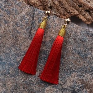 4/$15💞 Red and Gold 3.5" Tassel Earrings